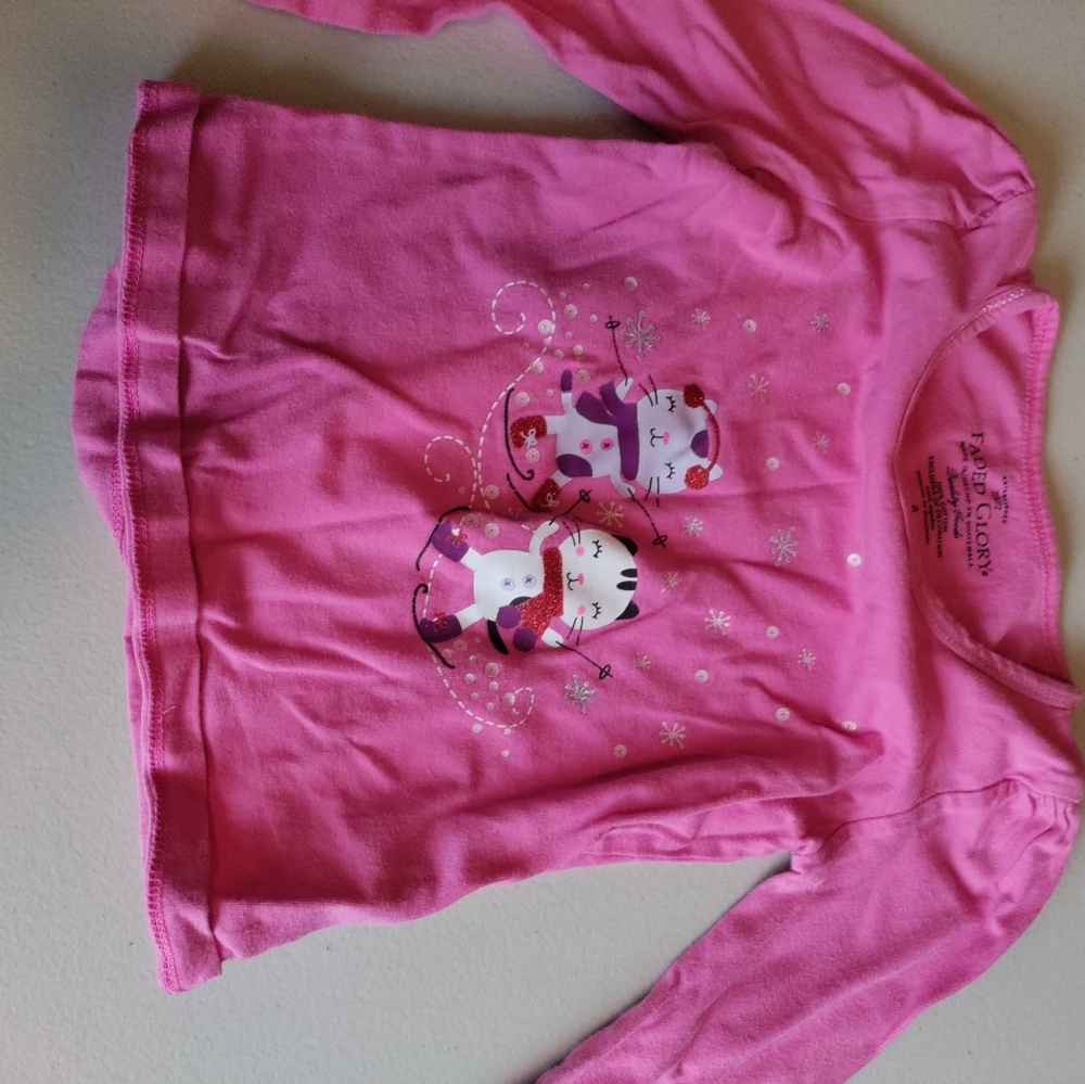 Pink girls shirt